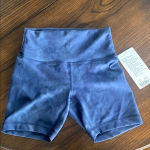 Lululemon Wunder Train HR Short 6”